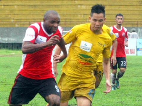 Dong Nai 8-0 Thanh Hoa: That bai nang ne hinh anh