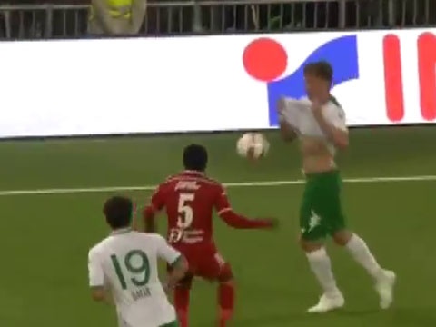 Pha khong che bong quai di nhat lich su bong da hinh anh