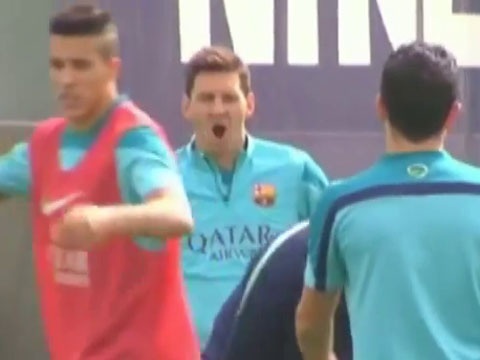 Messi moi met, ngap ngu tren san tap hinh anh