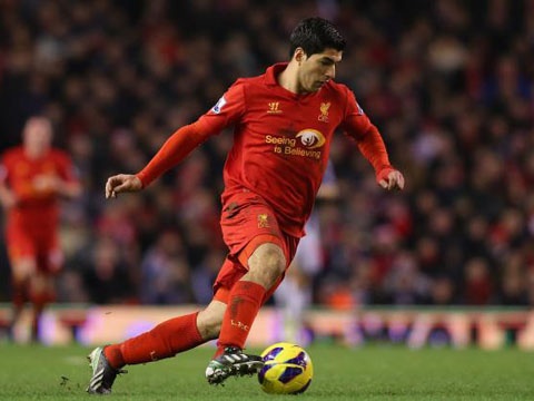 Suarez kien tao nhu dat hay nhat tuan hinh anh