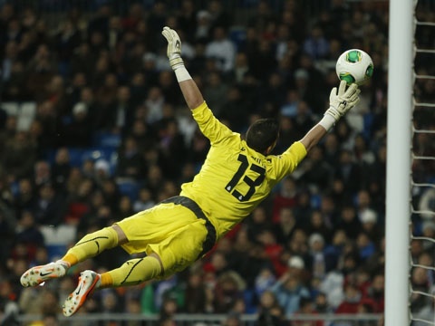 Top 5 pha cuu thua xuat sac nhat tuan hinh anh