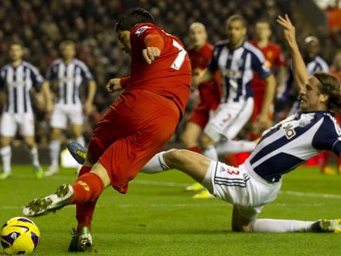 Nhung pha lam xiec voi bong tuan qua hinh anh