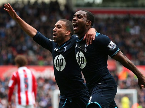 Stoke City	0-1 Tottenham: Tran cau kich tinh hinh anh