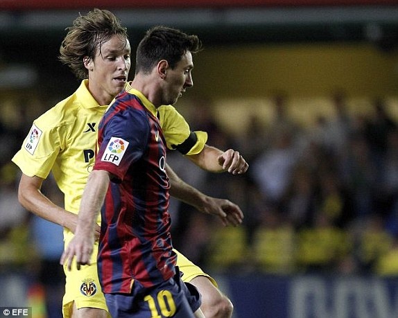 Man trinh dien giup Barca thoat hiem cua Messi hinh anh