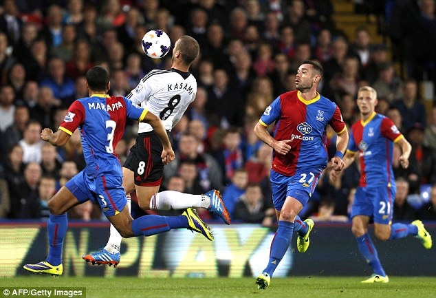 Pajtim Kasami ghi ban vao luoi Crystal Palace vong 8 hinh anh