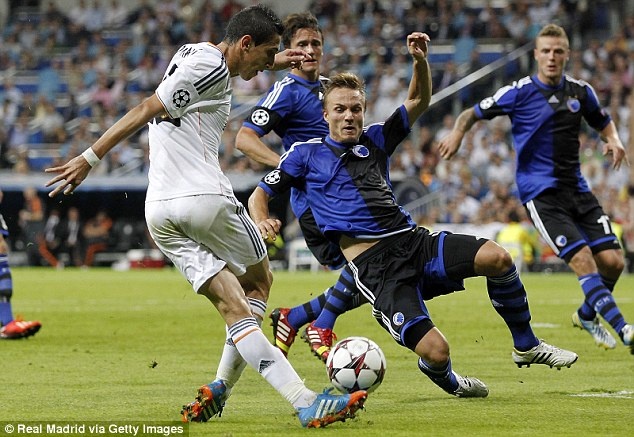 Nhung pha bong an tuong nhat nam qua cua Di Maria hinh anh