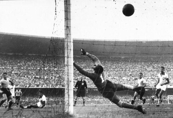 Brazil 1-2 Uruguay, World Cup 1950 hinh anh
