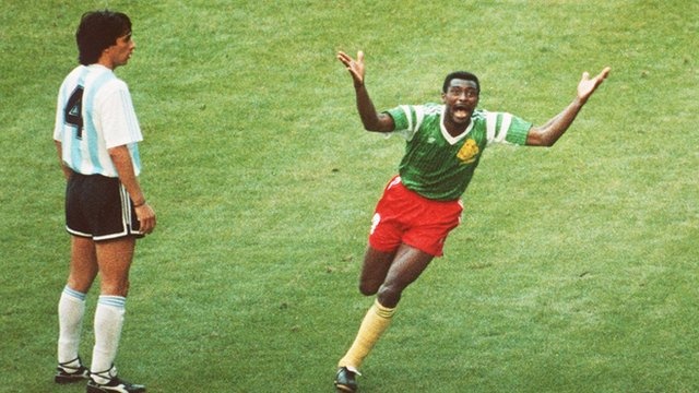 Argentina 0-1 Cameroon, World Cup 1990 hinh anh