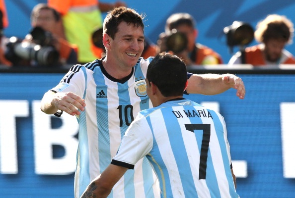 Tu ket Argentina - Bi: Ganh nang tren vai Messi hinh anh