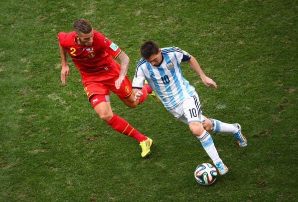 Pha bo lo khong tuong cua Messi hinh anh