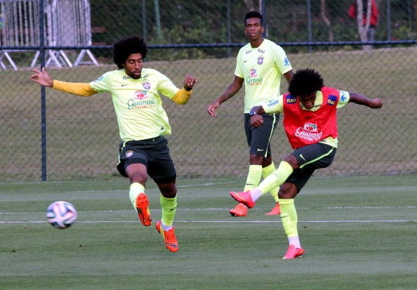 Thieu Neymar, Brazil tich cuc tap dut diem hinh anh