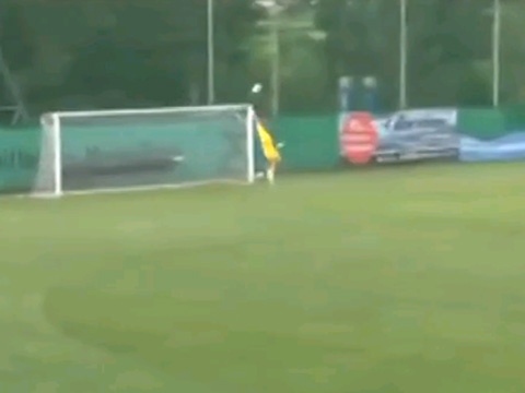 Sieu pham sut phat tu khoang cach hon 40 m hinh anh