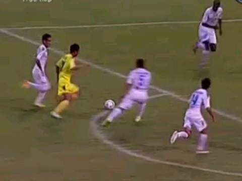 Song Lam Nghe An 1-1 Ha Noi T&T: Cong Vinh ghi ban hinh anh