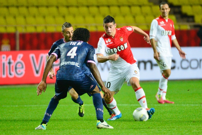 12 pha kien tao mua giai vua qua cua James Rodriguez hinh anh