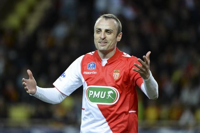 Pha nga ban den tuyet dep cua Berbatov hinh anh