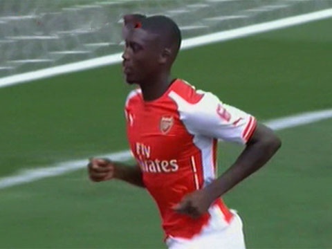 Sanogo nhe nhang nang ty so len 5-0 cho Arsenal hinh anh