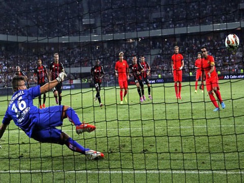 Highlight: Nice 1-1 Barcelona hinh anh