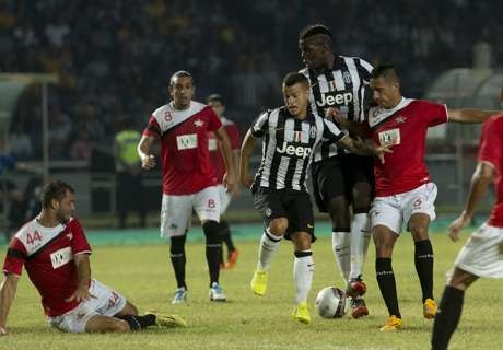 Highlight: Juventus 8-1 Indonesia XI hinh anh