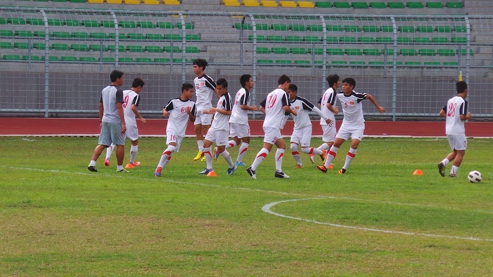 Pha danh dau nguy hiem cua cau thu U19 Viet Nam hinh anh