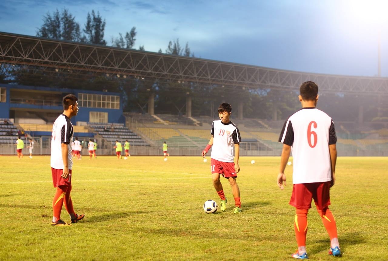 Nhung pha ban bat rat an y cua cau thu U19 Viet Nam hinh anh