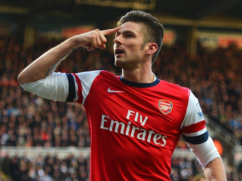 Sieu pham khong the can pha cua Giroud hinh anh