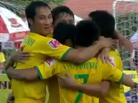 Highlight phui Ha Noi: Cuong Quoc 3-1 Van Minh hinh anh