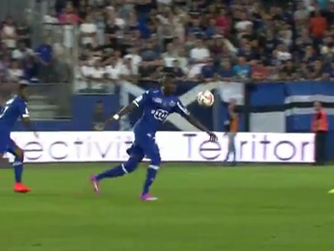 Top 5 ban thang dep nhat vong 1 Ligue 1 hinh anh