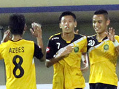 Adi Said tiep tuc la nguoi go hoa cho Brunei hinh anh