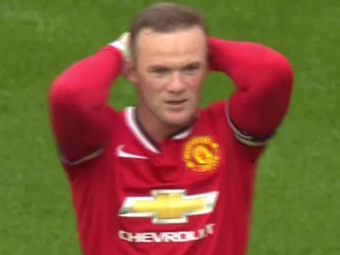 Pha sut phat trung goc chu A cua Rooney hinh anh
