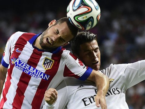 Man trinh dien cua C. Ronaldo truoc Atletico Madrid hinh anh