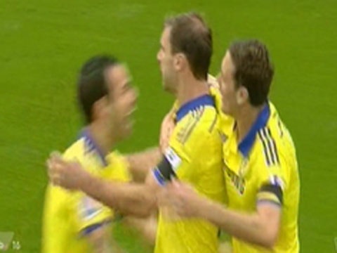 Ivanovic dut diem quyet doan nang ty so len 2-0 cho Chelsea hinh anh