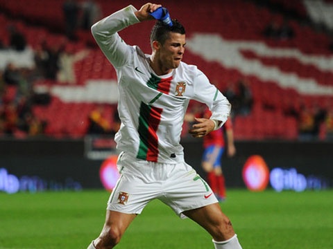 Top 5 sieu pham bi tu choi dang tiec hinh anh