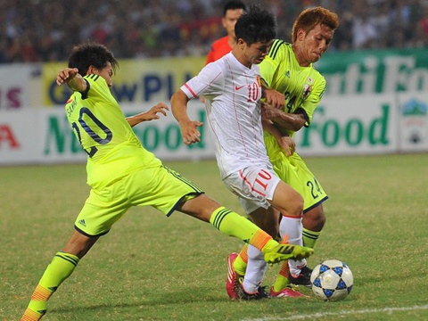 Nhung ban thang dep cua U19 Viet Nam va U19 Nhat Ban hinh anh