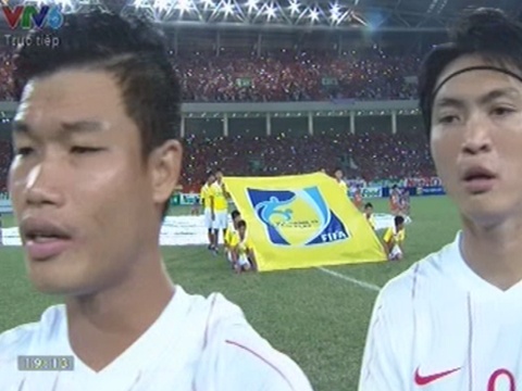 Cau thu U19 Viet Nam hat quoc ca voi niem tu hao dan toc hinh anh