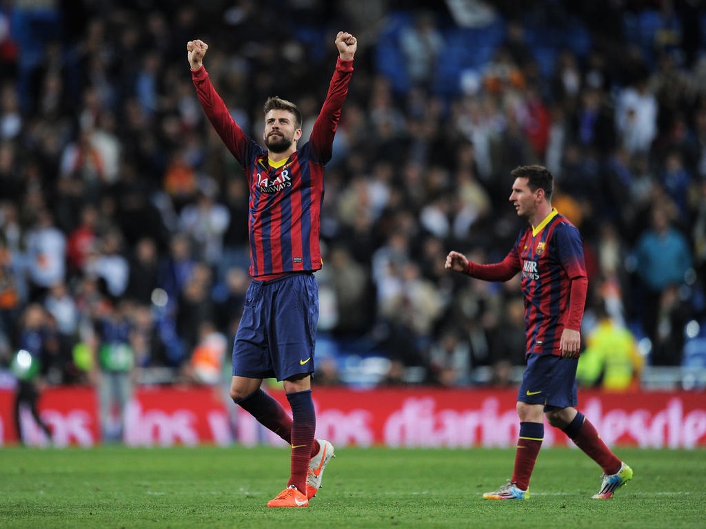 Pique bat cao danh dau mo ty so cho Barca hinh anh