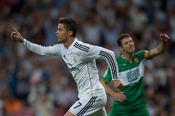 Ronaldo ghi ban thang thu 4 cho rieng minh hinh anh