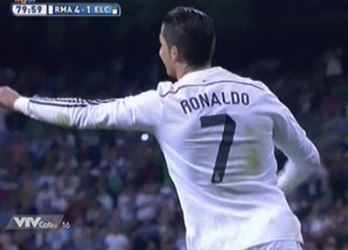 Ronaldo hoan tat cu hattrick tu cham 11 m hinh anh