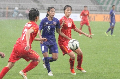 Highlight: Nu Viet Nam 2-1 Nu Thai Lan hinh anh