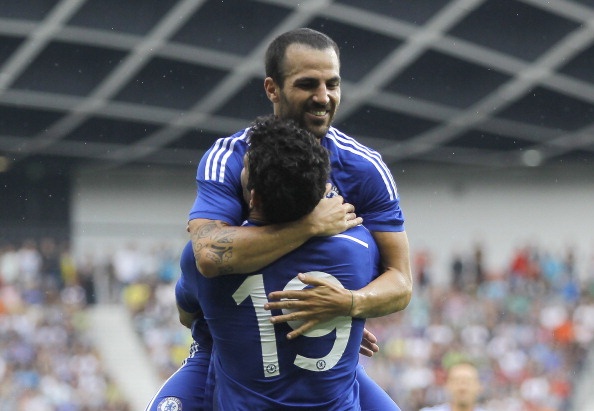 Fabregas va Diego Costa phoi hop nhu co giac quan thu 6 hinh anh