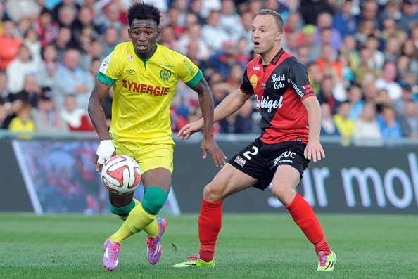 Pha cua long dep nhat vong 9 Ligue 1 hinh anh