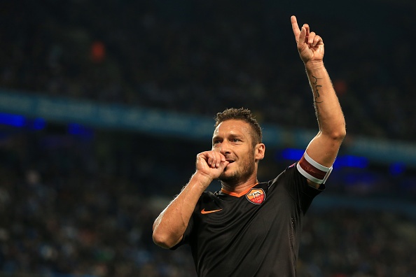 Nhung khoanh khac dinh cao cua Totti o Champions League hinh anh