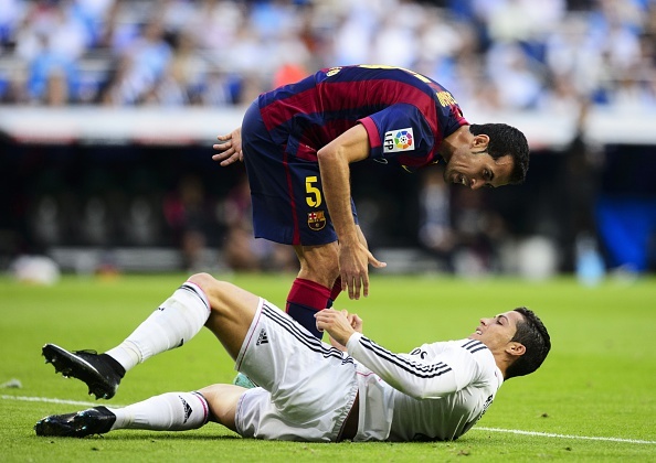 Tinh huong an va bat thanh cua Ronaldo hinh anh