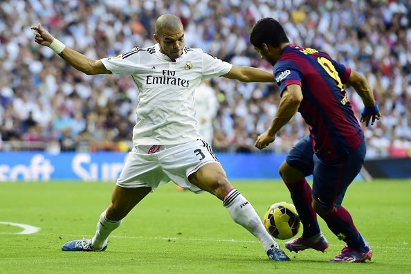 Pepe bat cao danh dau ha guc thu thanh Bravo hinh anh