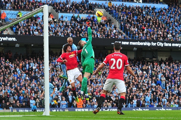 De Gea, Joe Hart cuu thua hay nhat vong 10 Ngoai hang Anh hinh anh