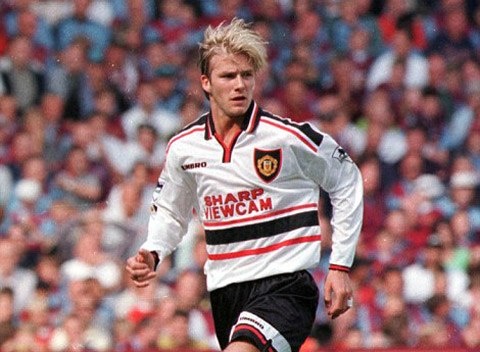 Top 5 ban thang co quy dao kho luong nhat lich su C1 hinh anh