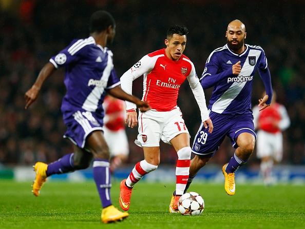 Sanchez tiep tuc thi dau thang hoa truoc Anderlecht hinh anh