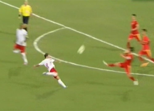 Pha bat volley tuyet dep cua cau thu Palestine hinh anh