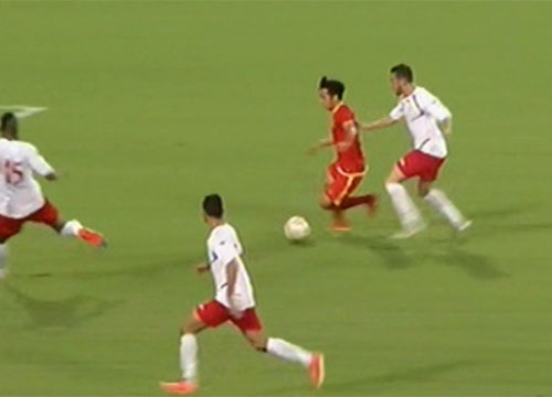 Van Quyet solo ghi ban an tuong hinh anh