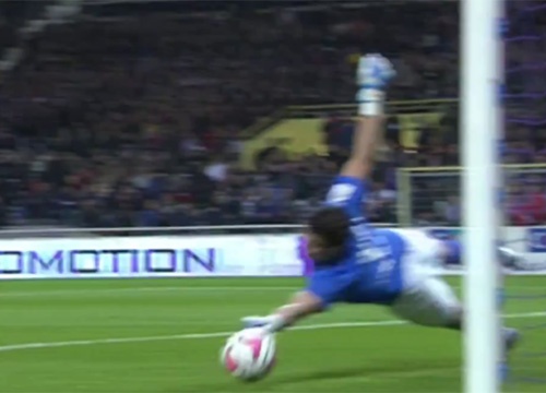 Pha cuu thua xuat than vong 13 Ligue 1 hinh anh