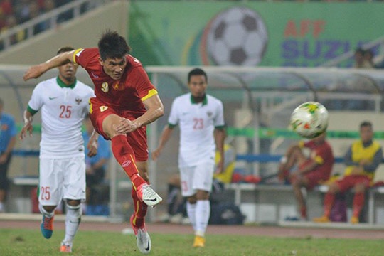 Highlights: Viet Nam 2-2 Indonesia hinh anh